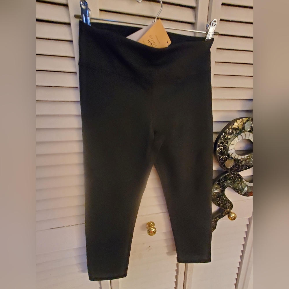 Fabletics power hold